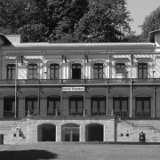 Bahnhof Rolandseck-Mehr im Blog der Akademie